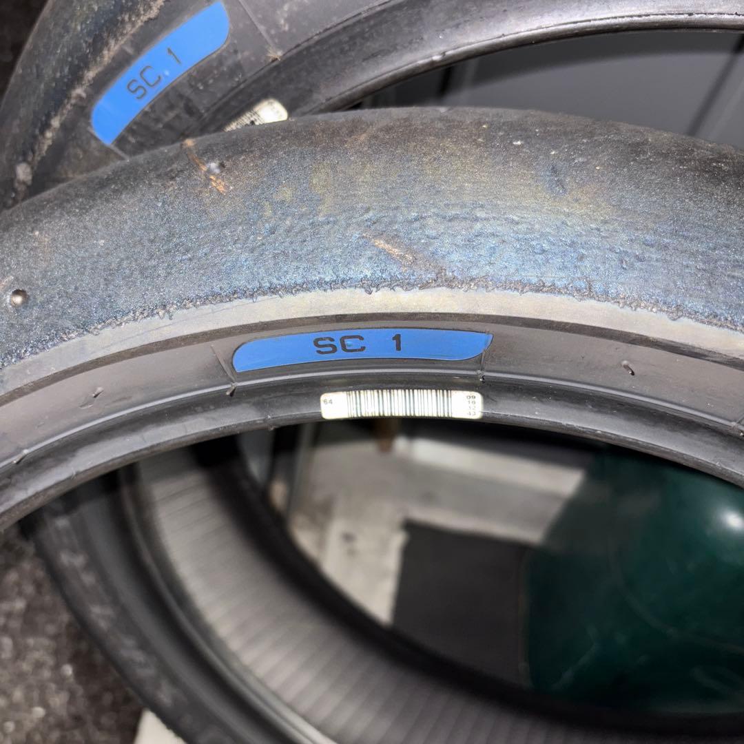 ピレリ　ディアブロスーパーバイク 110/70-R17 140/70-R17 ①