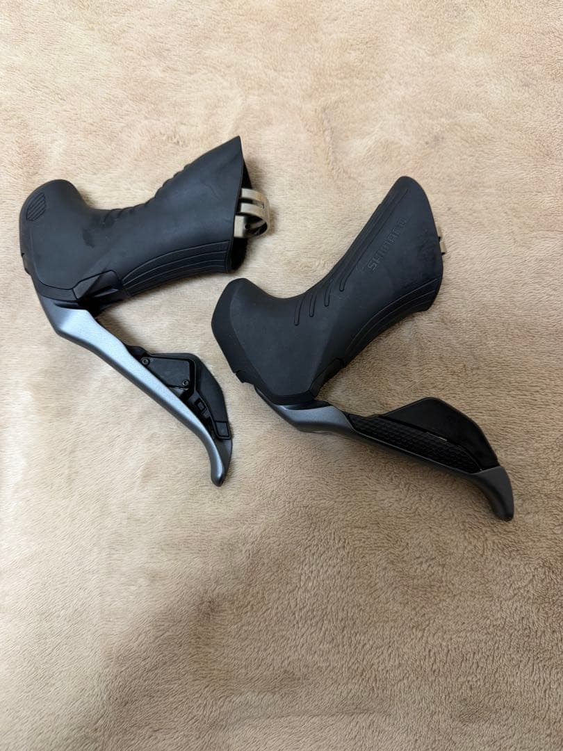 新車外し！！GRX Di2レバー　ST-RX815 11速！！