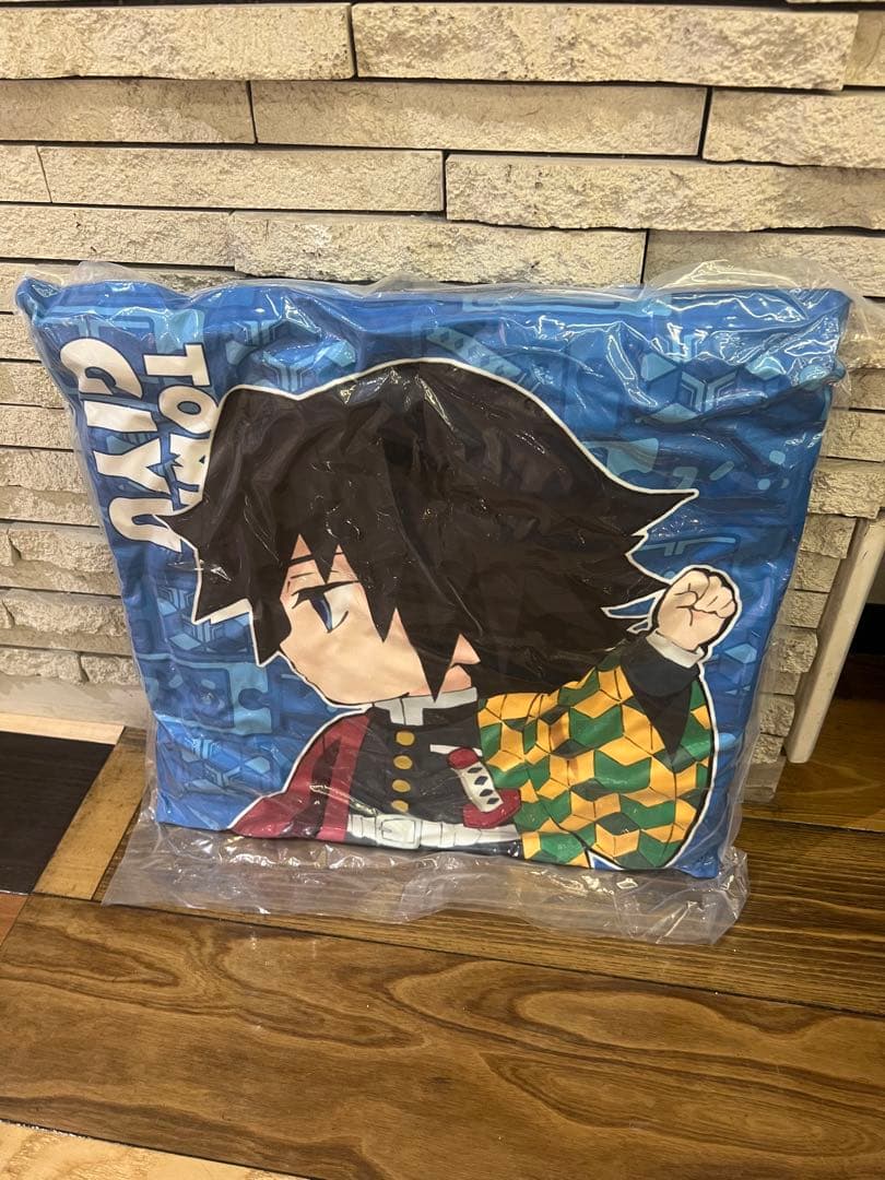 鬼滅の刃 冨岡義勇ufotable 繋がるモチーフクッション 繋がるクッション