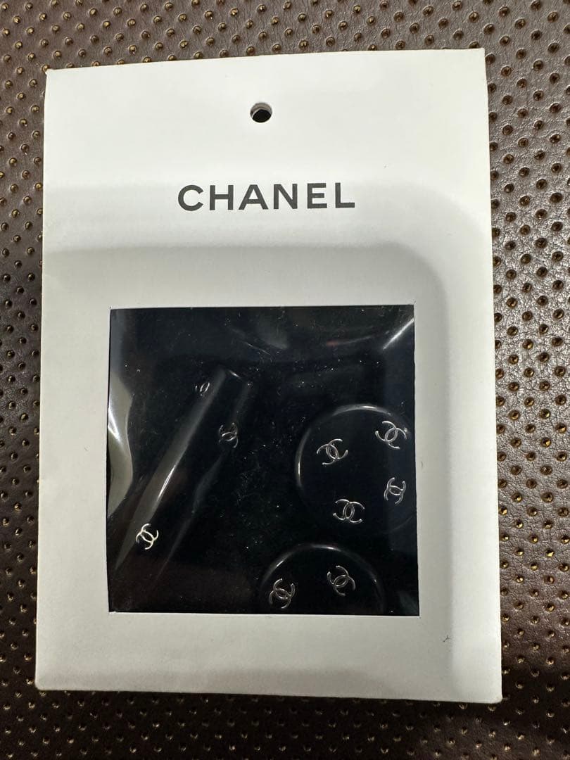 美品CHANEL ブラック ラメ　ダッフルコート サイズ42(メンズだと48)