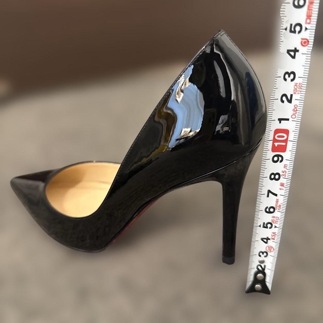 黒ブラック　エナメル パンプス ヒール　Christian Louboutin