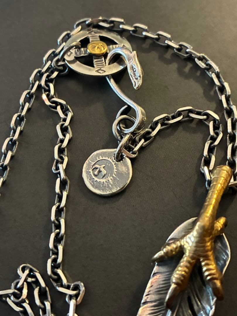 ゴローズ　金爪先金特大フェザーシルバー太陽メタル中イーグルフック細角チェーン