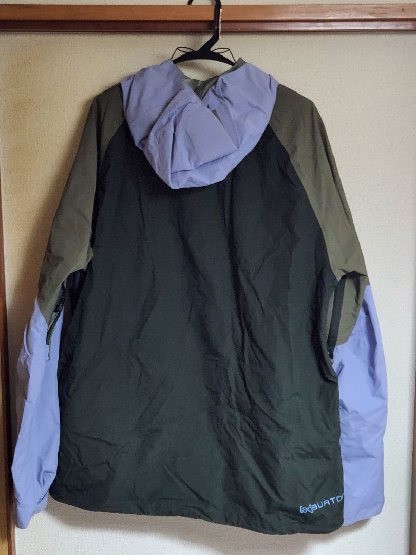 BURTON　[ak]　GORE-TEX　Lサイズ