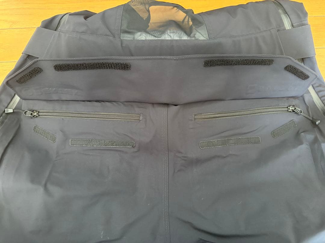 Burton デイビーコン 3L ビブパンツ　Lサイズ　ブラック