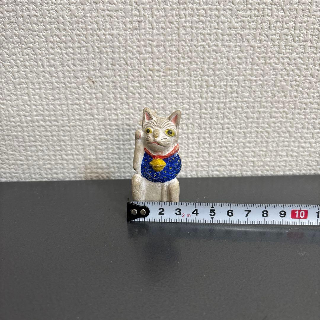 古い　招き猫　木製