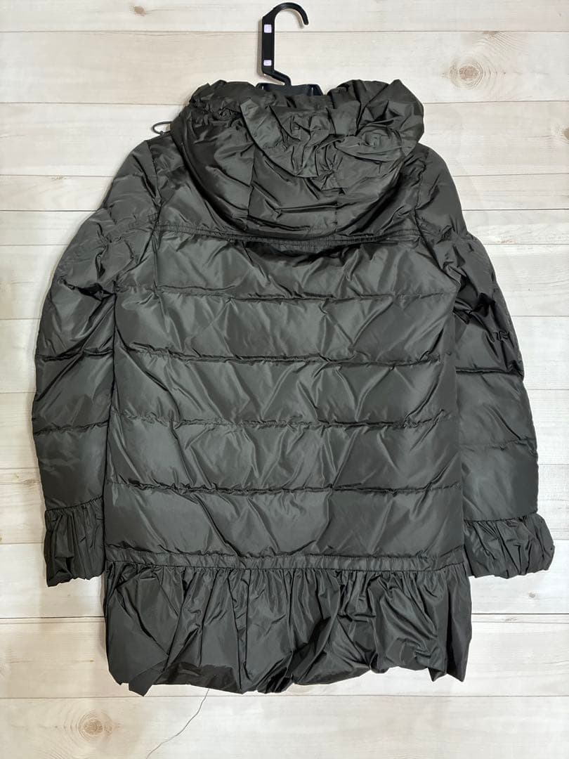 モンクレールSERRE GIUBBOTTOフリル付きダウン サイズ00
