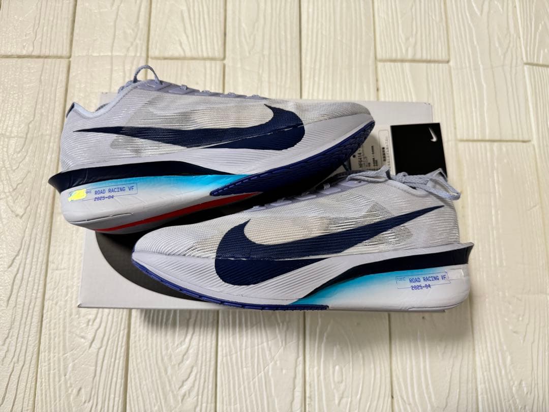 新品　ナイキ ヴェイパーフライ 4 27.5㎝