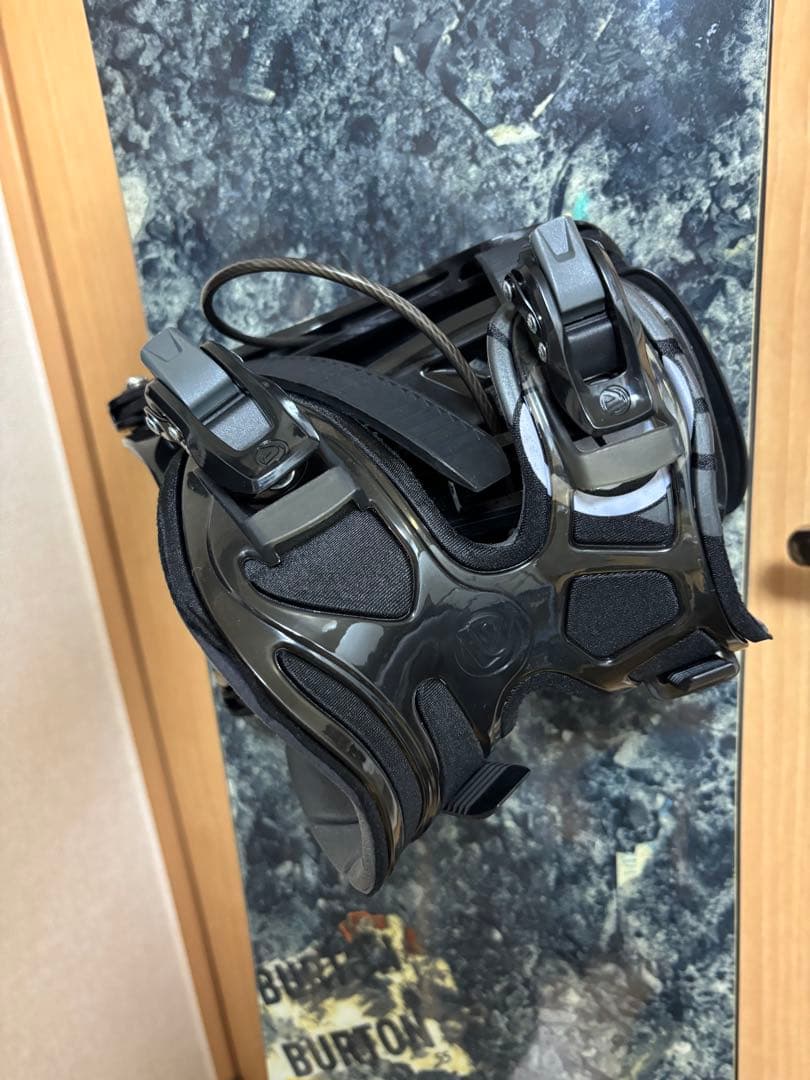 Burton スノーボード バインディング ケース付き