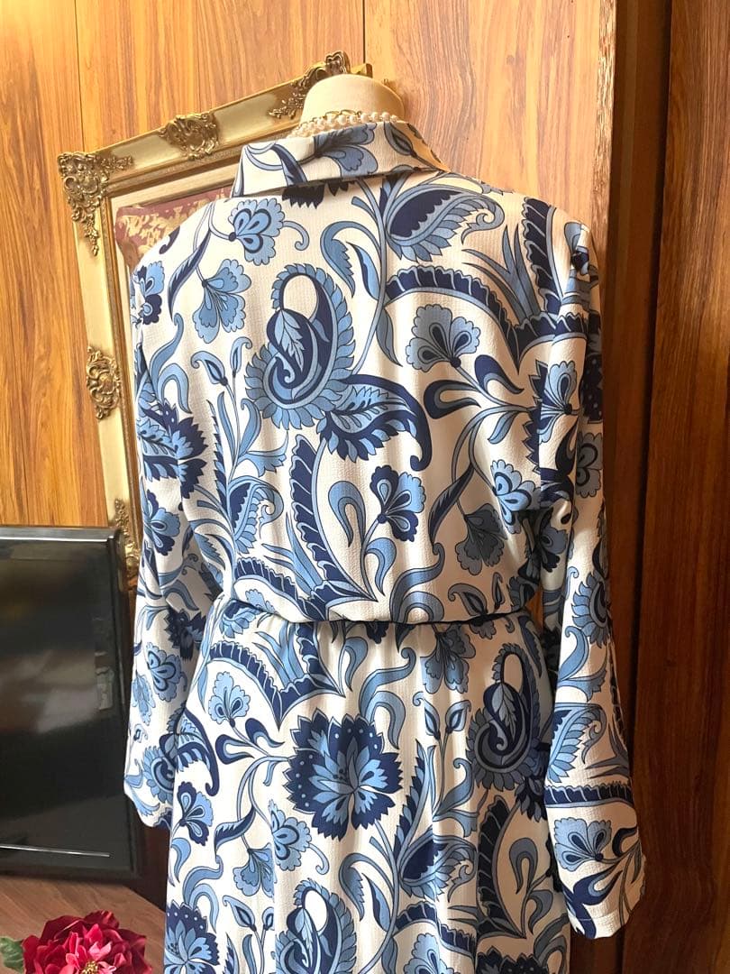 アーモワールカプリス　MEES ワンピース　インポート　素敵な柄ロングワンピース