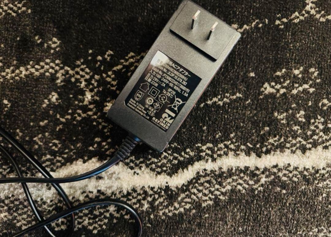 【新品未使用】【送料込み】電動リクライニングチェアレザーテック革　人気カラー