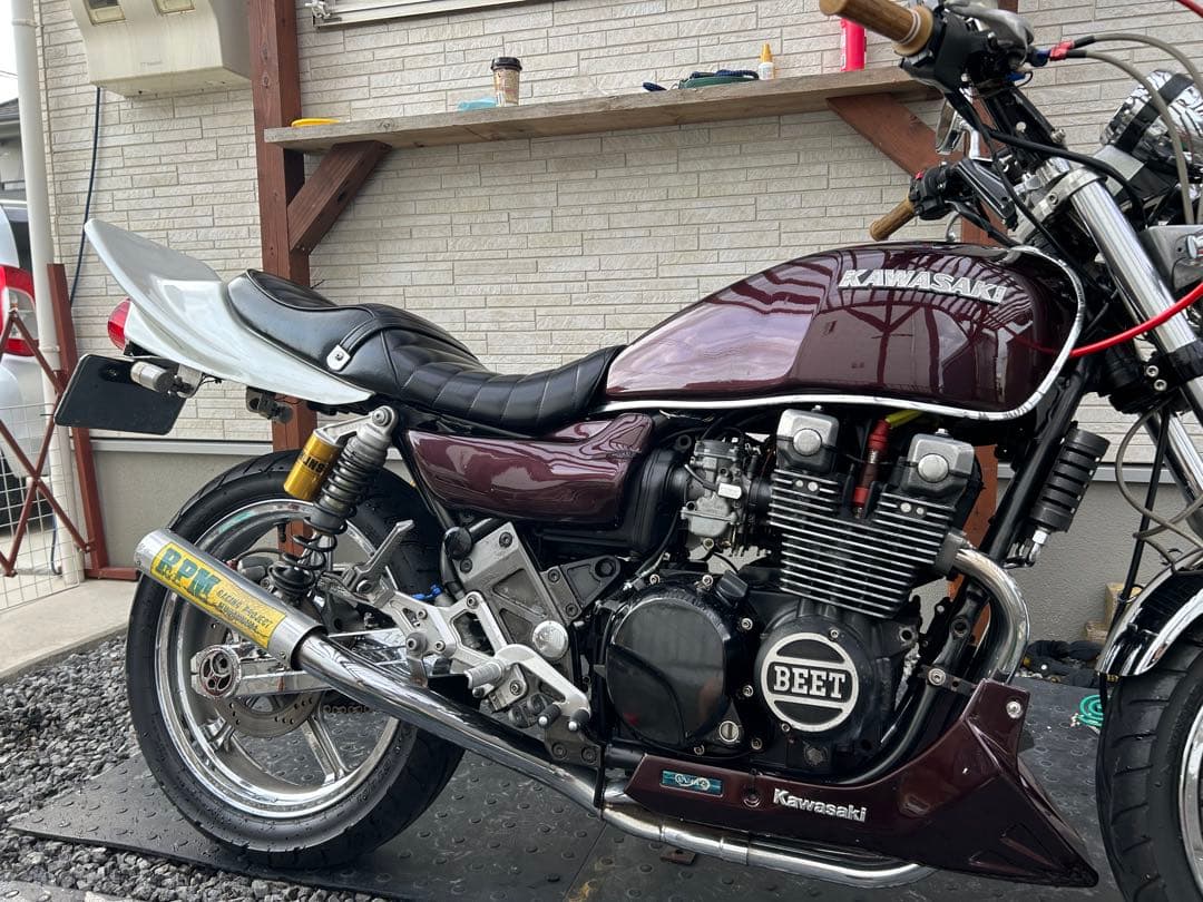 バイク用白色カウル