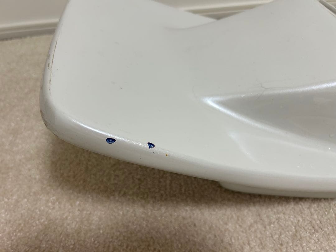 バイク用白色カウル