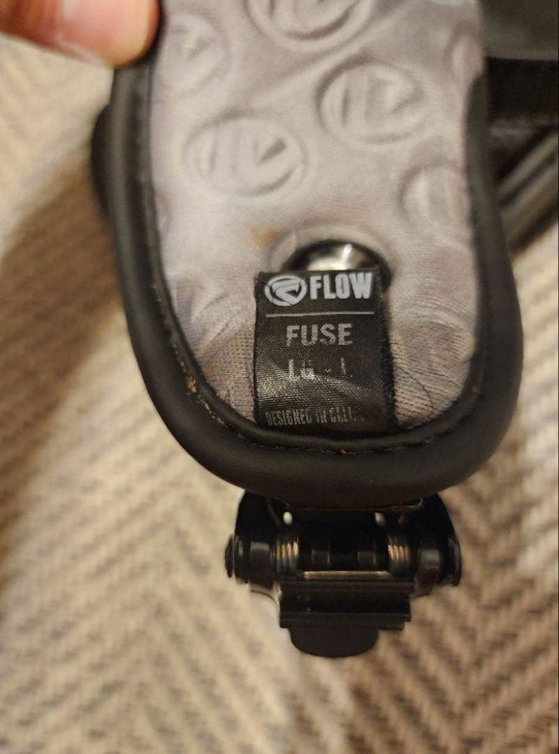 FLOW ビンディング リアエントリーFUSE Lサイズ