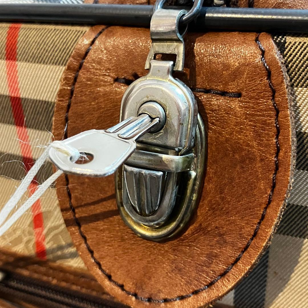 P*e様 Burberry バーバリー　ノバチェック シャドウホース　ボストンバ