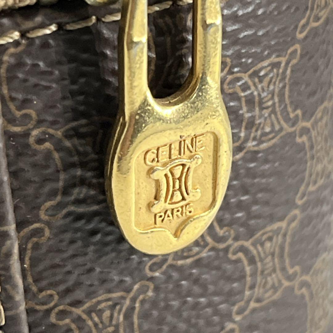 セリーヌ　バニティバッグ　チェーン　マカダム柄　トリオンフ　化粧ポーチ　PVC