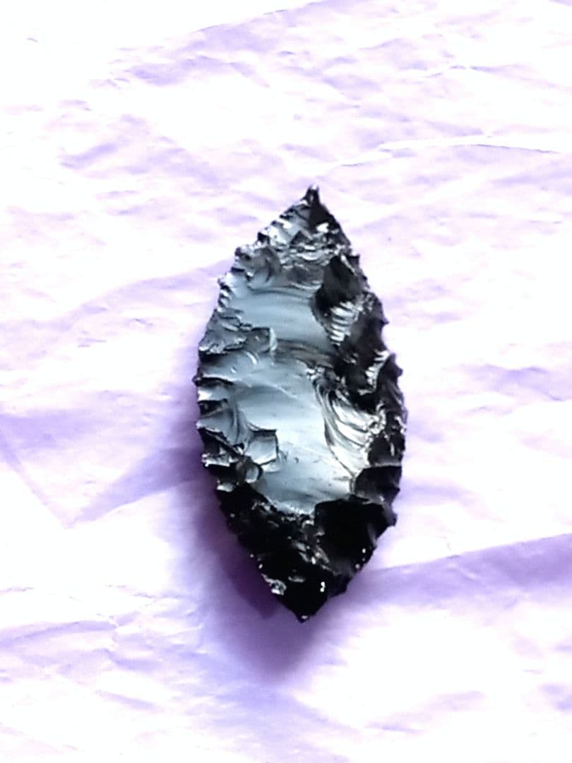 アイヌ仕様矢じり 尖頭器 d 石器 黒曜石 模写