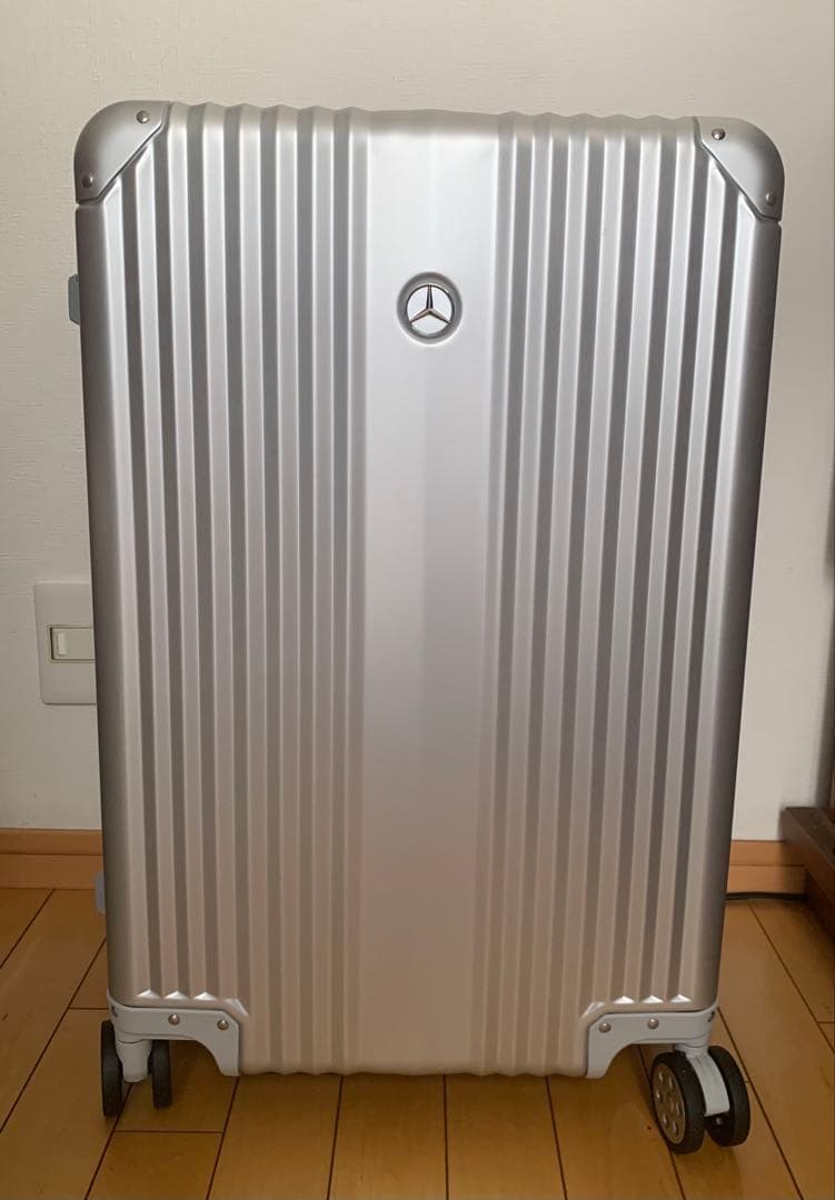 メルセデス・ベンツ キャリーケース シルバー 65L