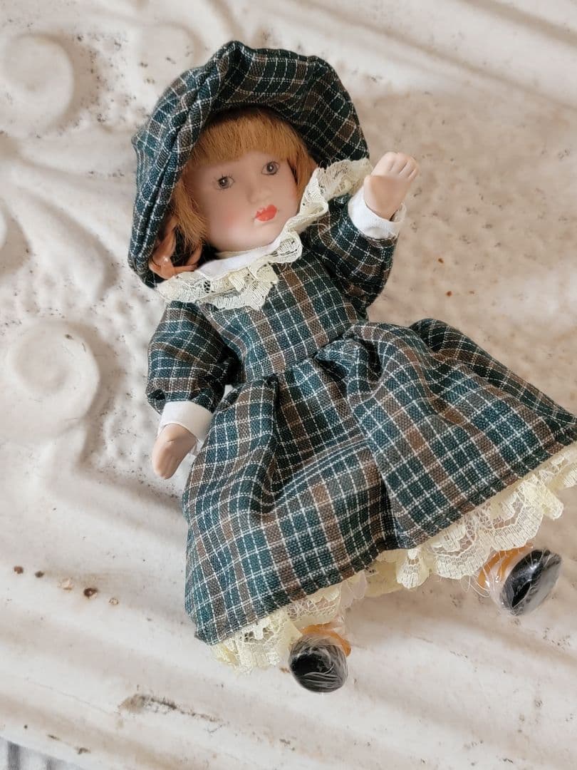 新品未使用　デッドストックヴィンテージ　ビスクドール　ミニョネット　２体セット