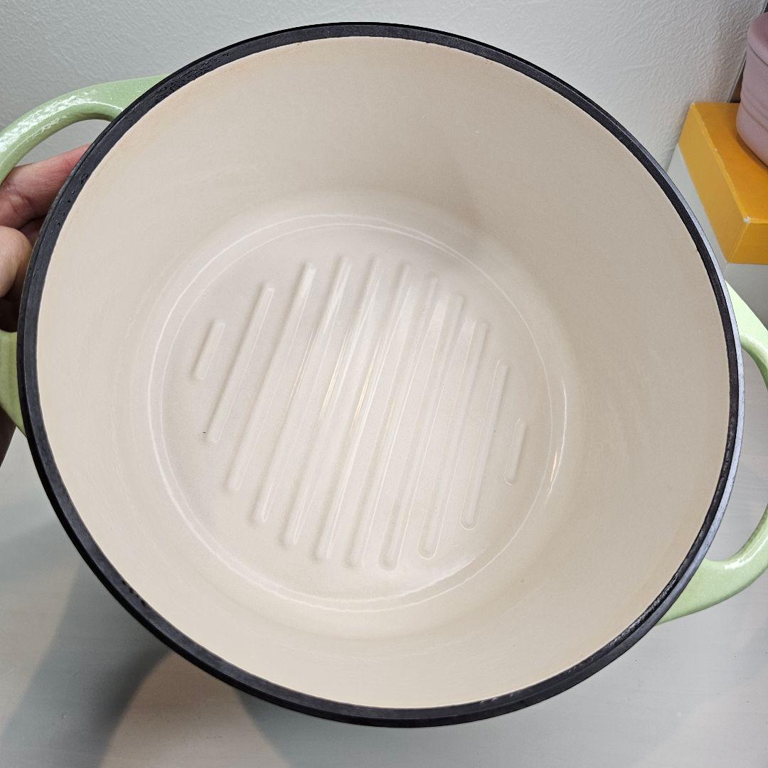 VERMICULARバーミキュラオーブンポットラウンド 22cm パールグリーン