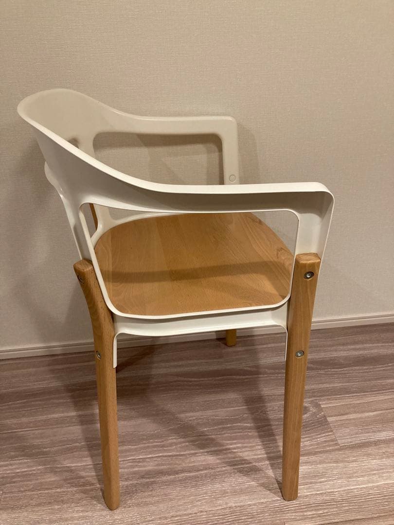 マジス◎MAGIS横浜市にきてくださる方◎スチールウッドチェア