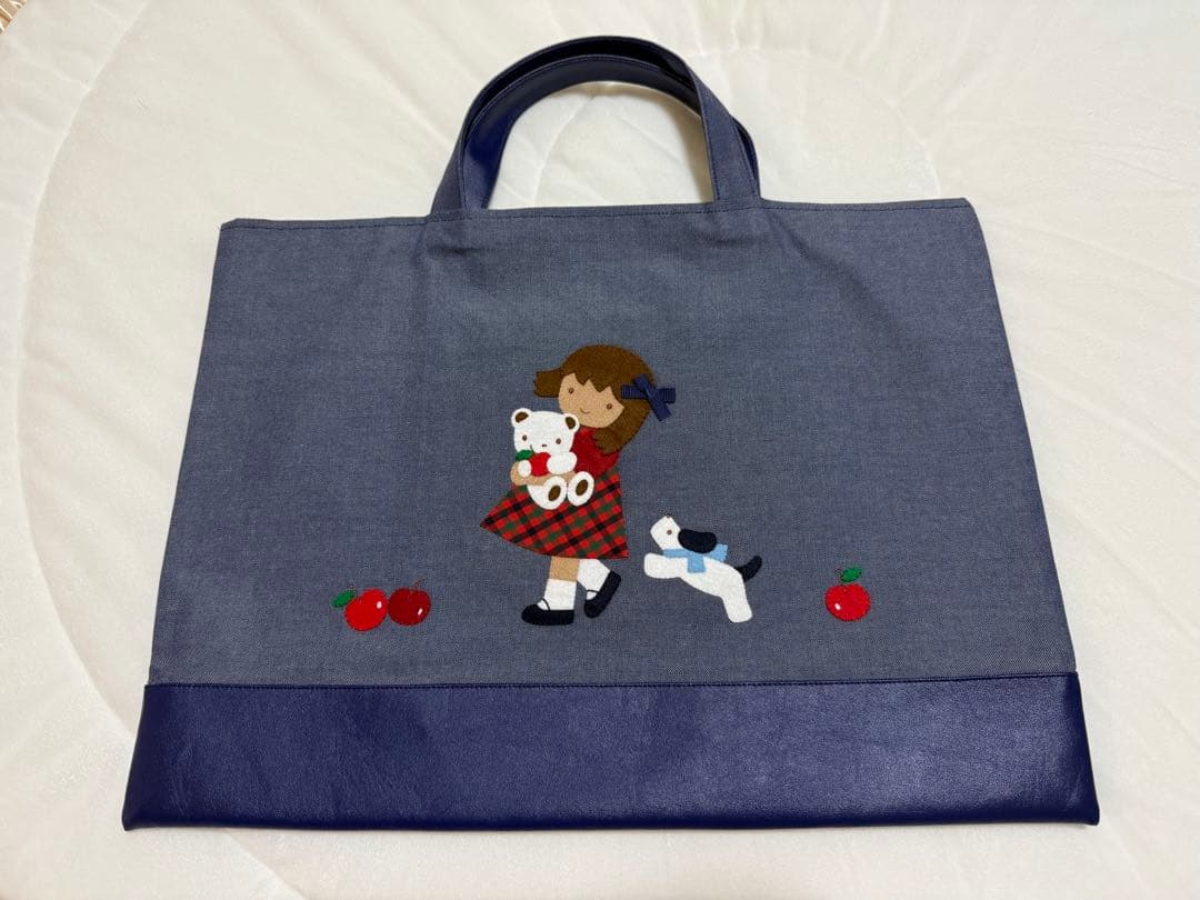 ファミリア　デニムバッグ　2025春