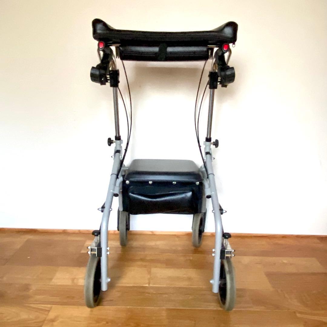 美品 前腕支持 歩行補助車 ラビット WAー2 ウェルパートナーズ 座面付き