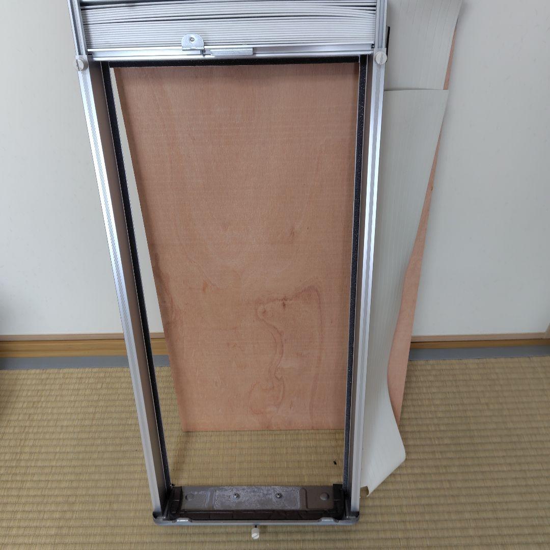 コロナ　窓用エアコン CW-F1624R　冷房専用
