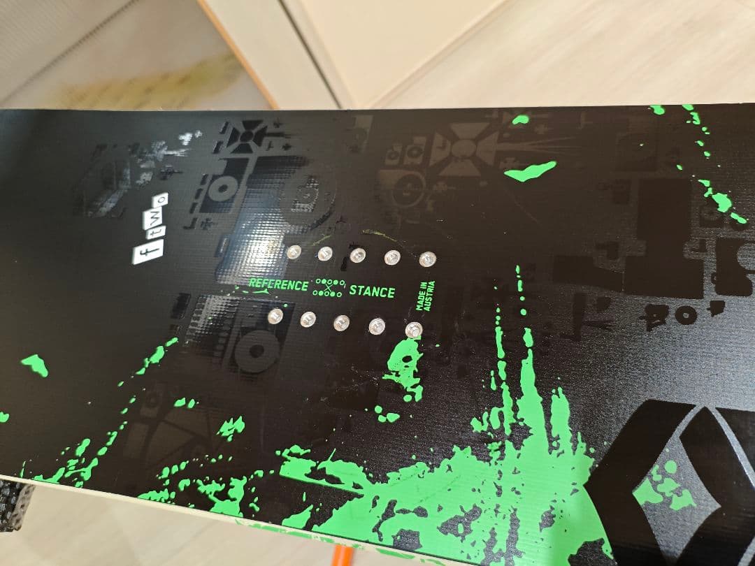 FTWO blackdeck148ブラックデッキ スノーボード板