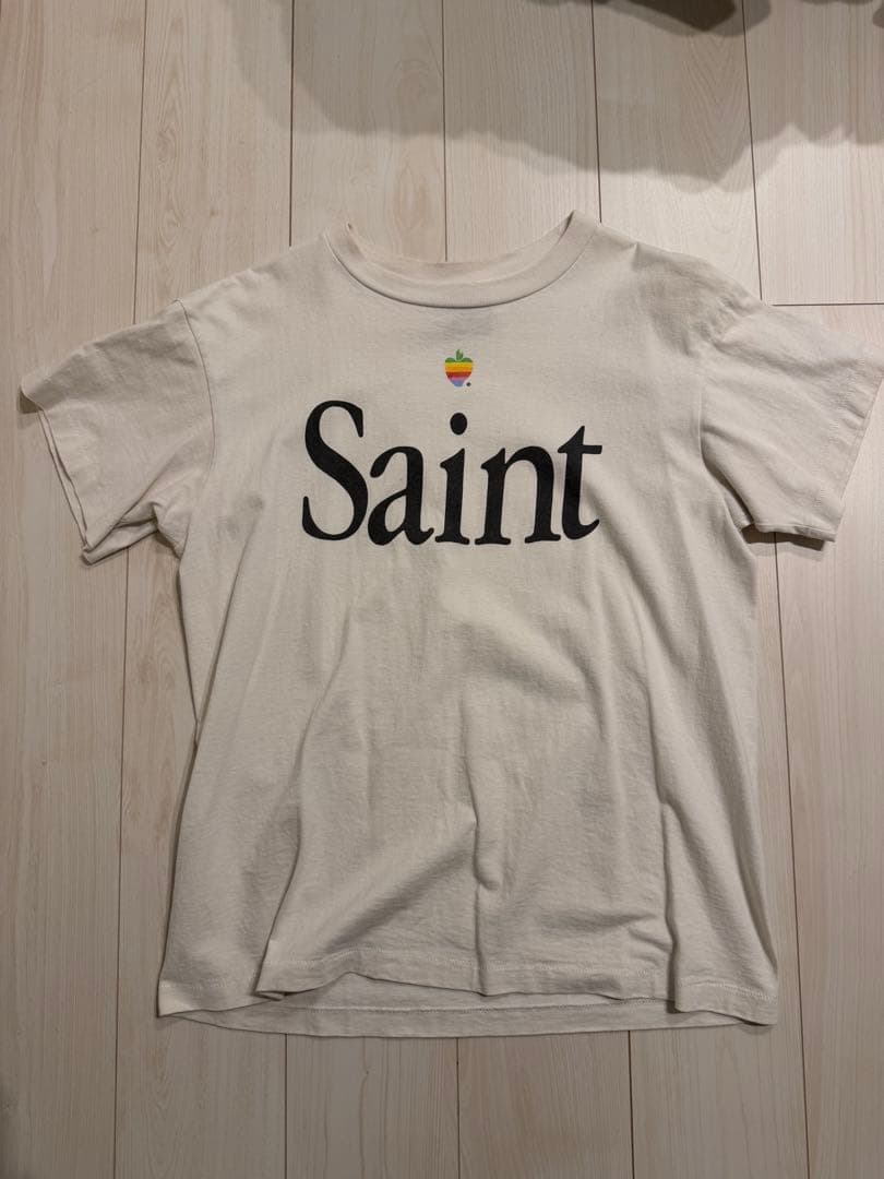 SAINT Mxxxxxx Heart Saint Tシャツ