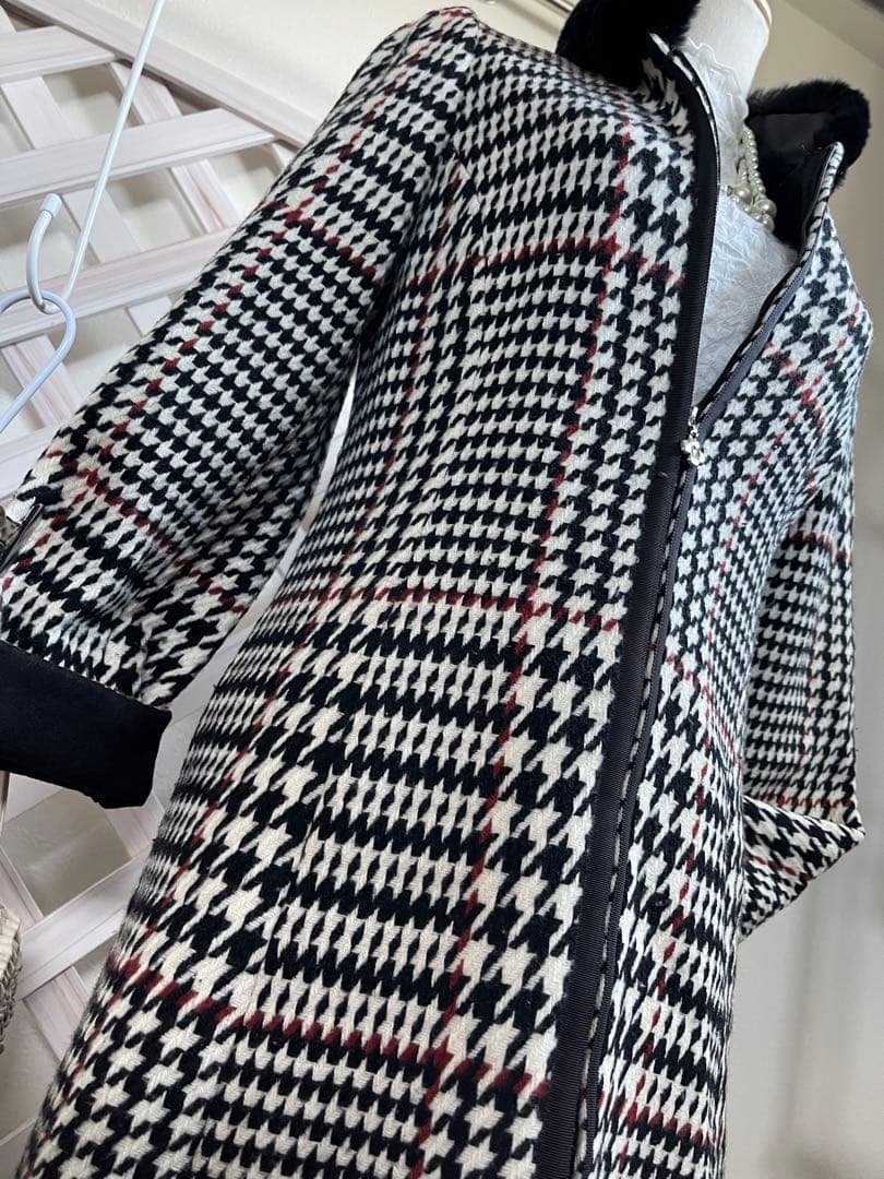 ⭐︎ M`s GRACY ⭐︎ 億ションから出てきてアウディに乗りこむオンナ