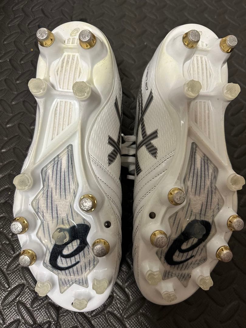 ASICS DS LIGHT X-FLY サッカーシューズ