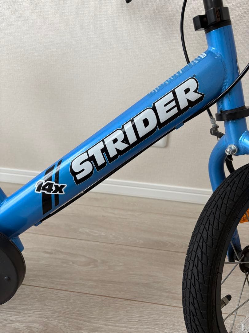 yu-uySTRIDER 14X バランスバイク 青