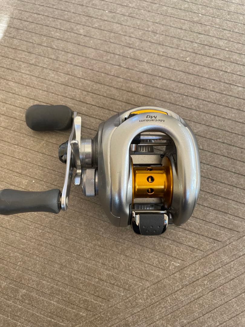 07 メタニウム mg 左