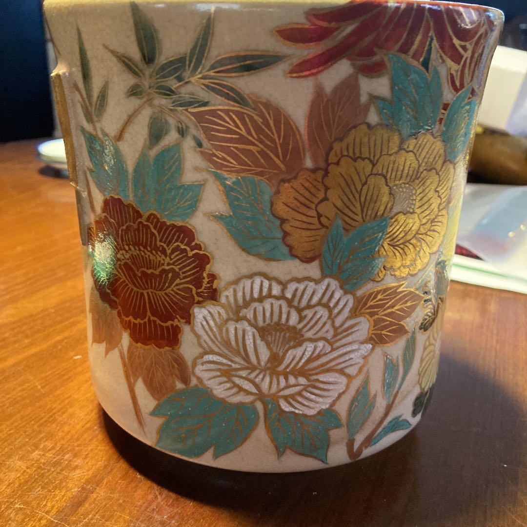九谷焼　陶仙作　色絵金彩花図壺　置物　飾壺
