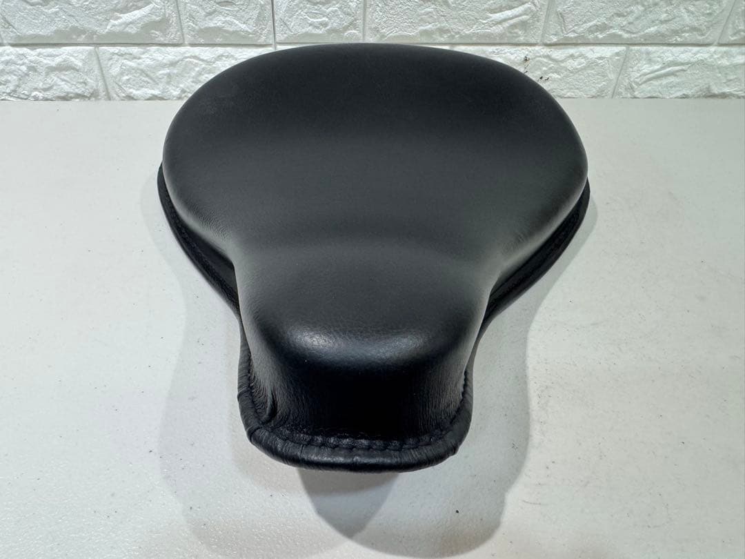 ショベル　サドル　シート　ハーレー　FL H FL FX パン　ソロ　ビンテージ