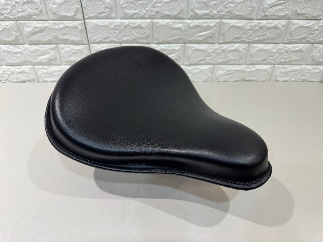 ショベル　サドル　シート　ハーレー　FL H FL FX パン　ソロ　ビンテージ