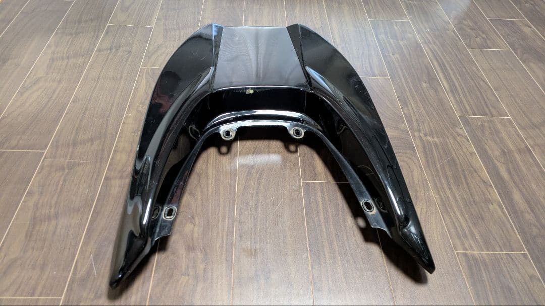 神奈川県座間市で手渡し限定！マジェスティSG03J用のリヤウイング