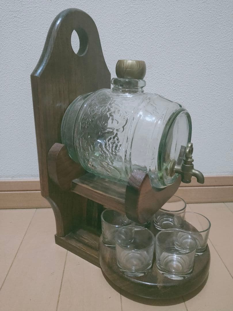 ♪ ショットグラス付き グラスウィスキーバレルコンプリートセット 壁掛け