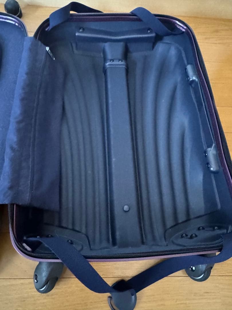 サムソナイト コスモライトスピナー55