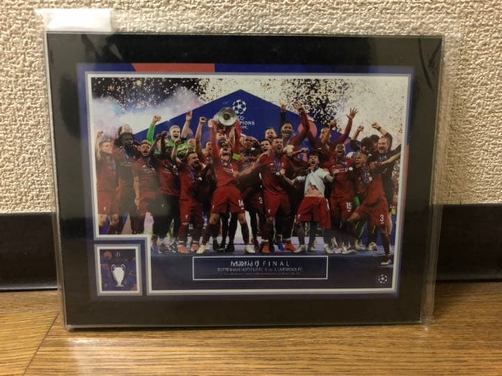UEFAチャンピオンズリーグ リバプール 優勝記念額入りフォト