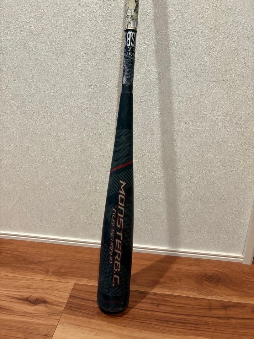 モンスターブラックキャノン　軟式バット 84cm 730g ミドルバランス