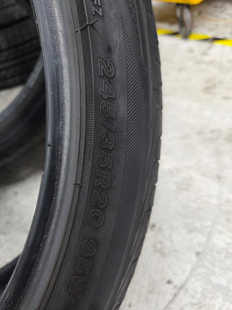 ブリジストン　レグノGR-XIII２０インチ 4本セット　2日間大幅値引きあり