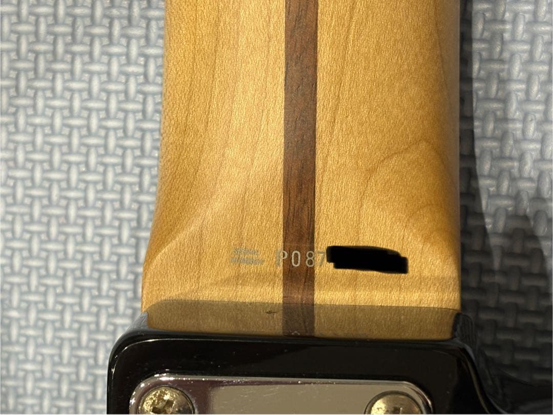 Fender Japan Jazz Bass Black Pシリアル