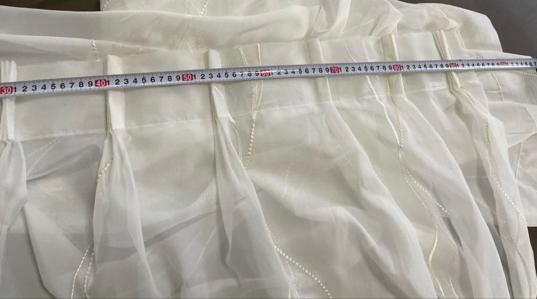 刺繍された波模様の白い薄手のカーテン, 3枚セット