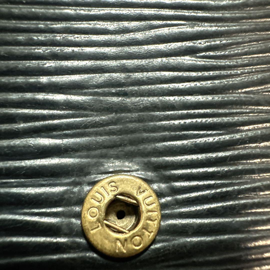 LOUIS VUITTON エピ M63502 ポルト モネ・ビエ トレゾール