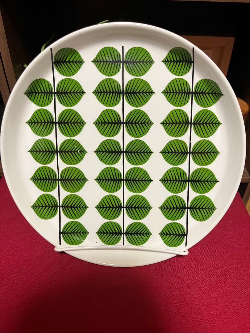 まゆまゆページStig lindberg BERSÅベルサのディナー皿AB