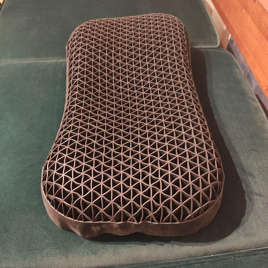 ヒツジのいらない枕 極柔　枕カバーあり