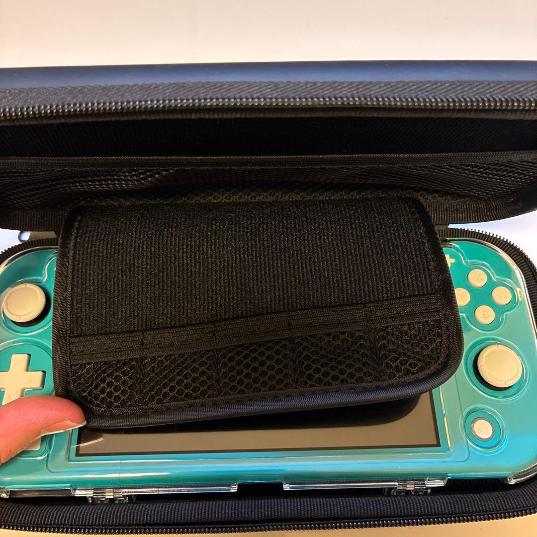 Nintendo Switch Lite ターコイズ（カバーと収納ケース付き）