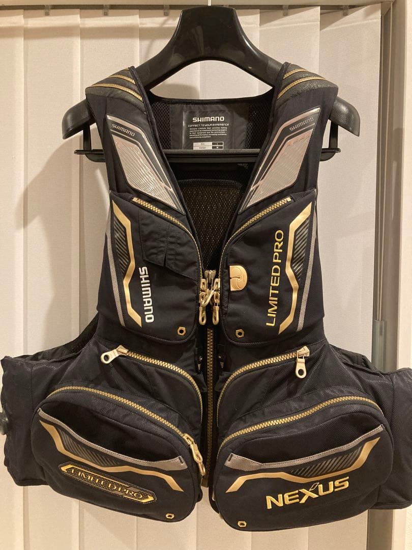 シマノ フローティングベスト　VF-113Q