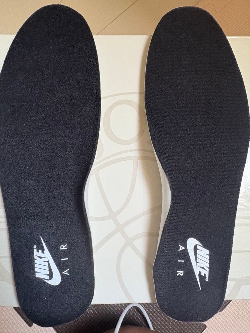 エアジョーダン2/NIKE Air Jordan 2 ホワイト/レッド/ブラック